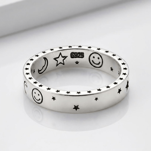 HAPPY MOON & STARS SILVER BAND RING - (ADJUSTABLE)