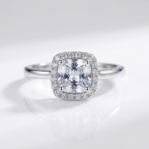 ZIRCONIA SILVER HALO RING