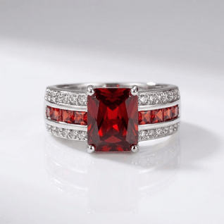 GEMSTONE VINTAGE RING VIP