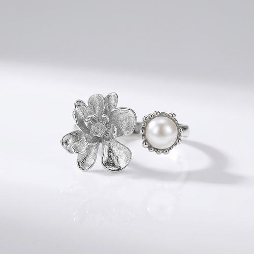 SILVER PEARL BEADED RING