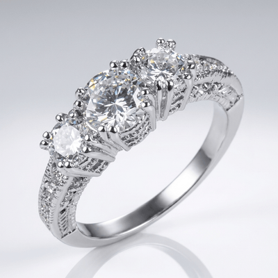 SILVER TRINITY RING