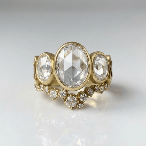 TRIO OVALS RING