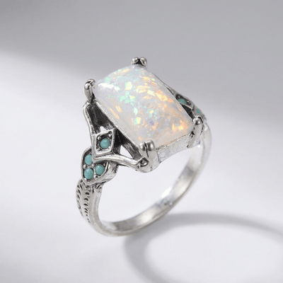 AURORA OPAL RING