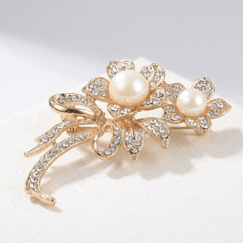 GOLD FLOWER BROOCH