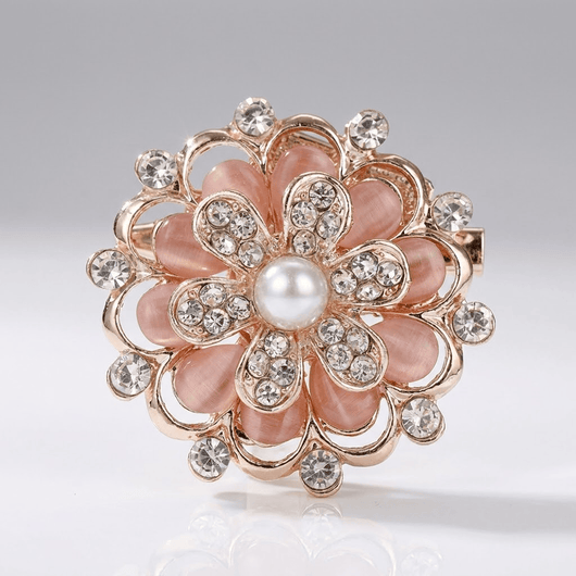 BLUSH PEARL BLOOM BROOCH